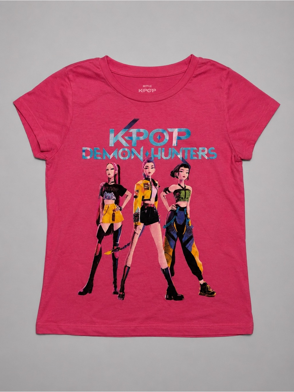 KPOP Demon Hunters Girls Graphic T-Shirt – Pink – Size Medium – New With Tags